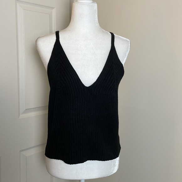 NWT: Anthropologie: Turtleneck Cut-out Shrug Set - Picture 4 of 9